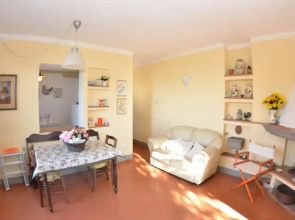 Capannori Playful Cottage