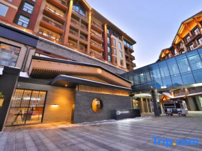Hyakumangoku Onsen Hotel