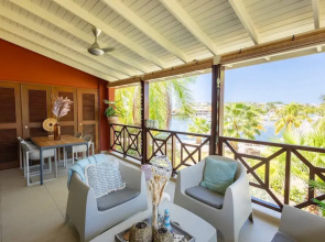 Stylish Apartment With Pool Near Jan Thiel Beach
