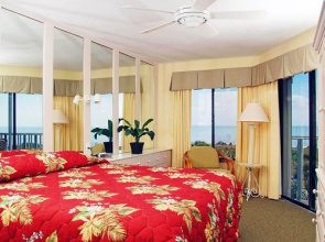 Shell Island Beach Club
