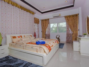 Thammachat P3 Victoria Villa 3 Beds