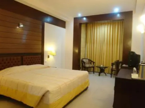 Hotel Royal Residency