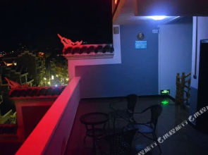 Zhenyuan Xingfuli Hostel