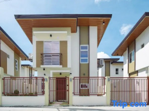 2BR Holiday Home in Dauis Panglao with Pool & Netflix