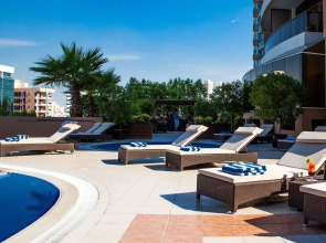 Majestic City Retreat Hotel