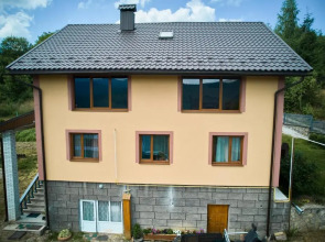 Gazdіvska Hata Guest House