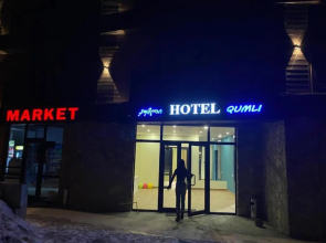 Hotel Qumli Apartment 210