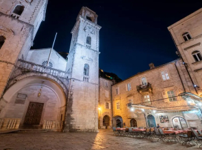 Central Cathedral Apartment