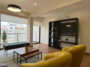 Incredible 3BR With Balcony in Miraflores