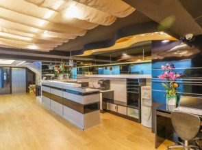 De Lux Bangkok Hotel