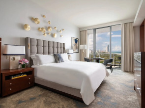 The Ritz-Carlton Bal Harbour, Miami
