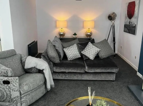 Immaculate sea View 4-bed House in Portstewart