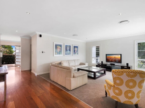 Riverview Luxury Retreat