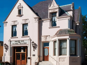 Inn at the Old Jail