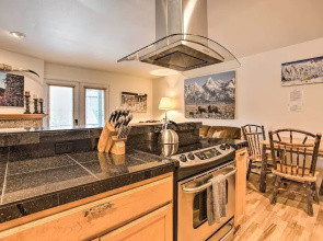 Skier's Dream: Upscale Condo By Teton Village!