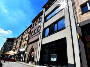 DUKES Apartments - Old Town