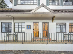 1BD Mnt View Suitehikingdogs Welcome!