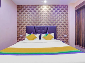 Itsy Hotels Royal Galaxy - 3 km from Sangam