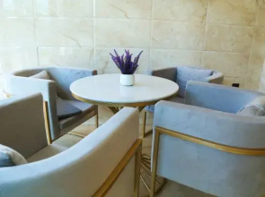 Xinxiangdao Business Hotel (Jinzhou Normal University)