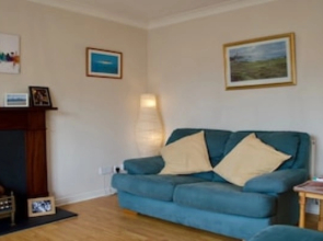Bright 1 Bedroom Apartment In Edinburgh