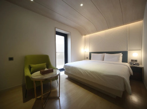 H Avenue Hotel Minam