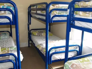Captain Halpin'S Hostel