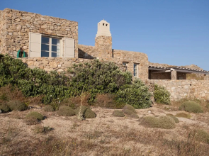 Villa Sandstone