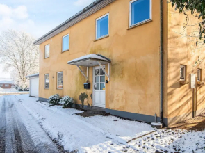 5 Star Holiday Home in Give
