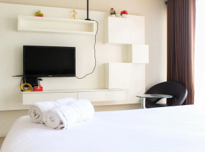 Comfy Studio Apartment at Bintaro Plaza Residence