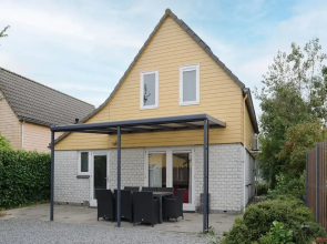 Holiday Home in Quiet Park With Garden