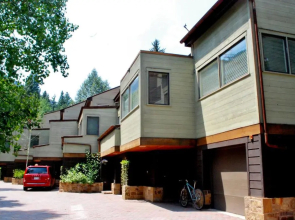 River Watch 4 by Avantstay Great Central Location