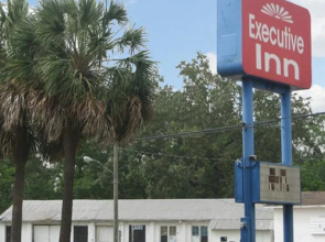 Executive Inn Marianna
