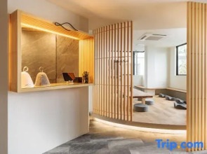 Hotel & Sauna Fujinos