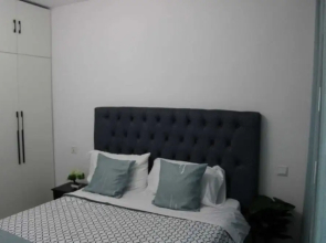 Lux Suites Royal Studio Apartments
