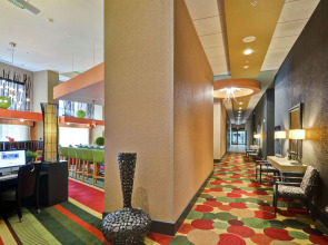 Hampton Inn & Suites Raleigh/Crabtree Valley