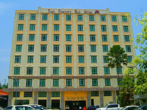 Tang Dynasty Bay Hotel Sepanggar