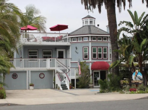 Pelican Cove Inn