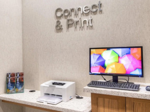 Fairfield Inn & Suites Ottawa Airport