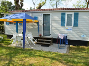 Happy Camp in Camping Cisano San Vito