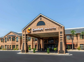 Comfort Inn & Suites Perry National Fairgrounds Area