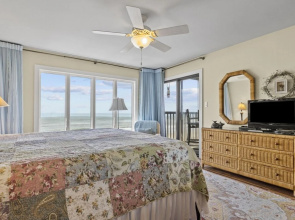 Point Prospect Shores