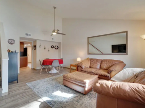 Flagstaff Townhome w/ Grill ~ 3 Mi to Downtown!