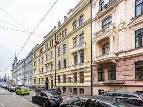 WINWINSTAY Art Nouveau Apartment
