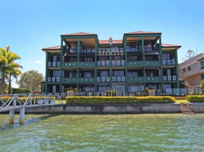 Kirribilli 13