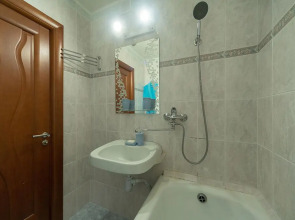 Пять звезд на Спортивная