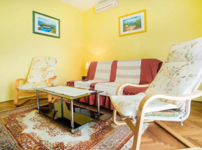 Apartments Karmelić