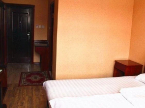 Manzhouli Yinmao Inn
