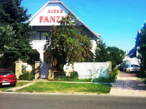 Alex's Apartman & Panzio