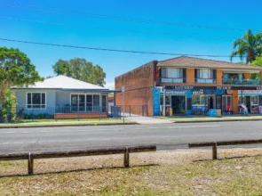 BANYANDAH 557 Ocean Drive NH