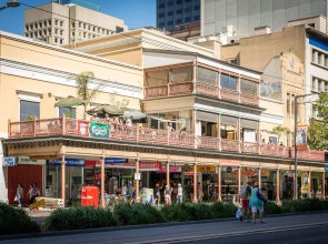 Blue Galah Backpackers Hostel